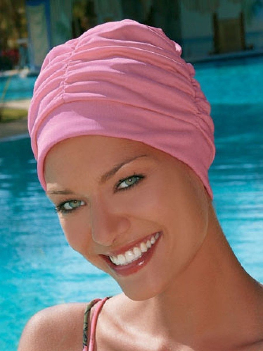 Как выбрать шапочку для бассейна девочке с длинными волосами