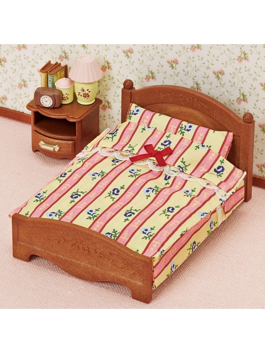 Двуспальная кровать Сильвания Фэмили