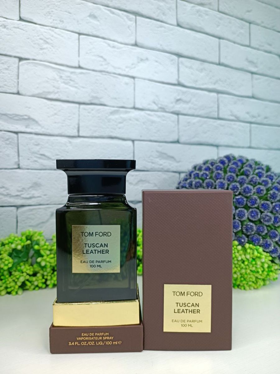 Тосканский кожа том. Tom Ford Tuscan Leather 100ml. Tom Ford Tuscan Leather 100 мл. Tom Ford Tuscan Leather 50ml. Tom Ford тосканская кожа.